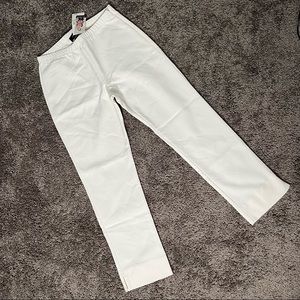 NWT White Karen Kane Cropped Pants